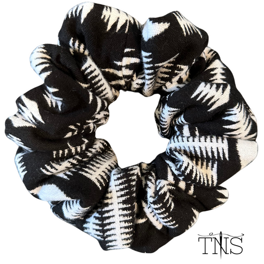 Black with White Design Flannel Medium Scrunchie