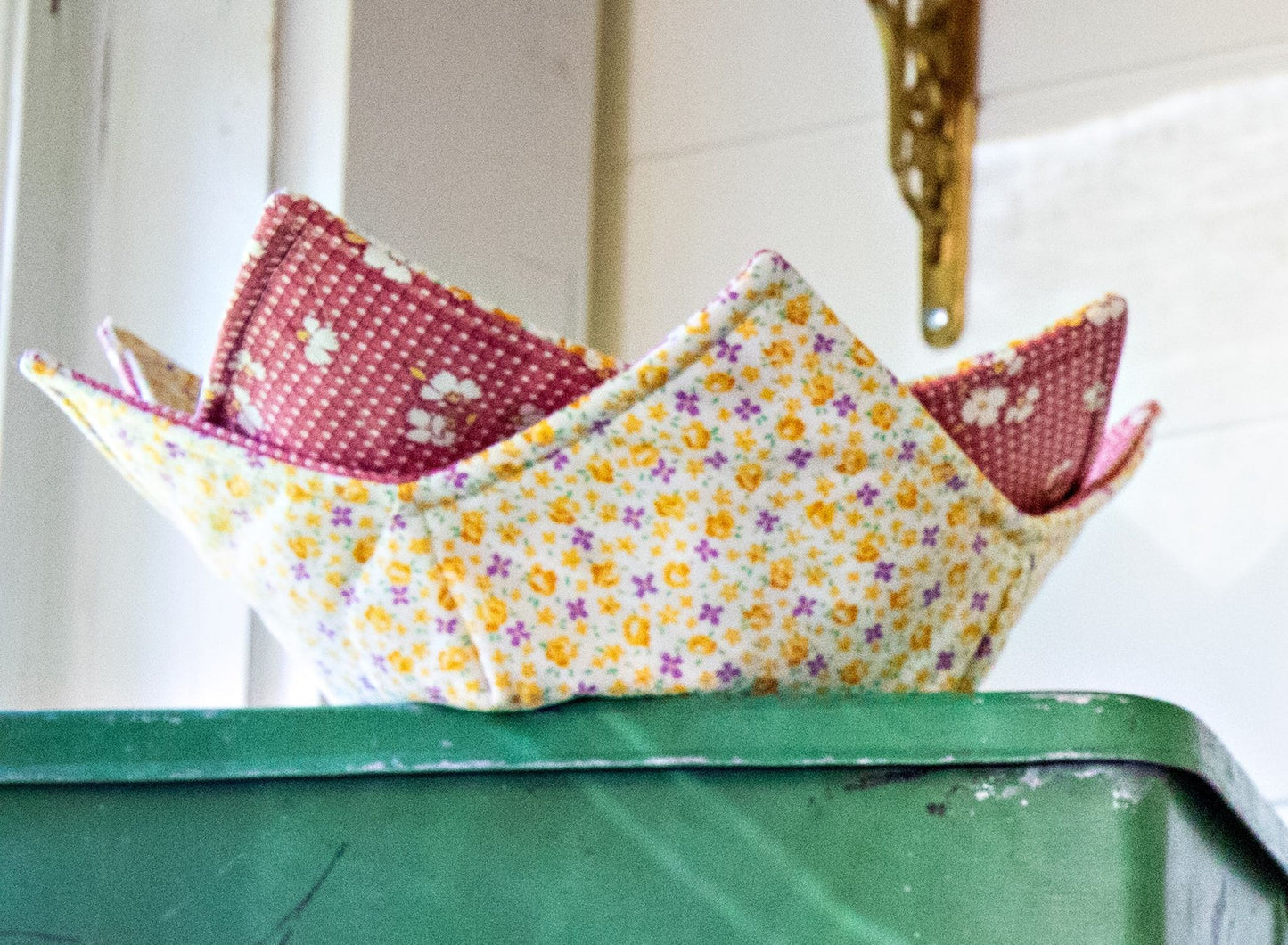 Pink & Yellow Bowl Cozy